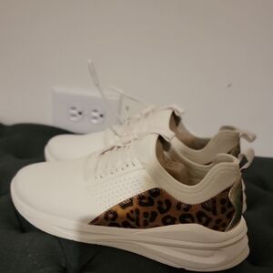 Stylish Cream Sneakers with Leopard Detail